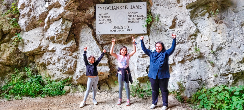 Le grotte di San Canziano con i bambini: bellissime, ma che fatica!