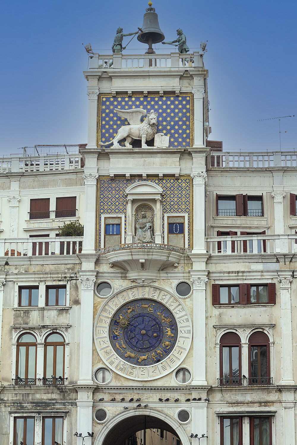La torre dell'Orologio in Piazza San Marco a Venezia