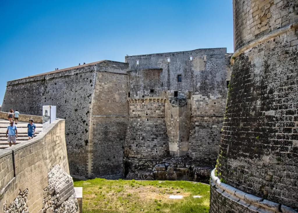  Il castello di Otranto
