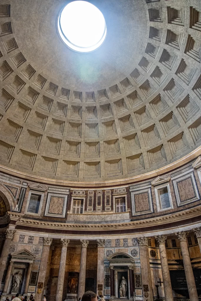 L'interno del Pantheon spiegato ai bambini